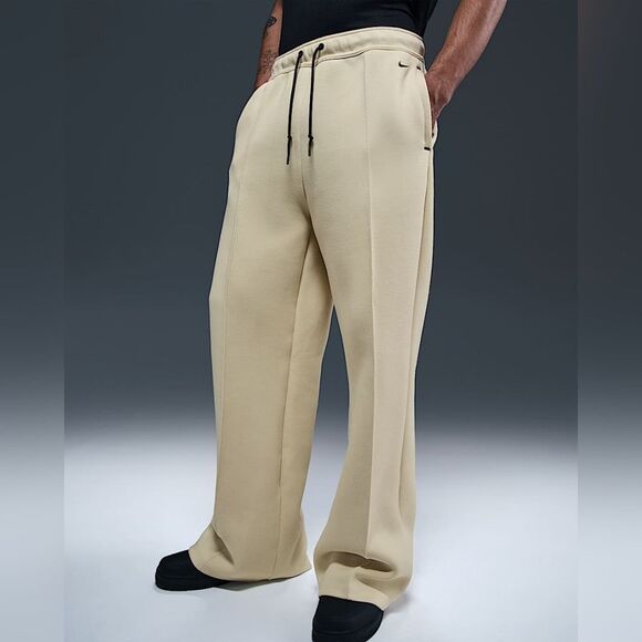 Nike Tech Fleece Open Hem Pants Sweatpants Tan Medium M Wide Leg New FZ7583-371 - Picture 3 of 16